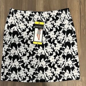 Mario Serrani Black and White Mini Pencil Skirt